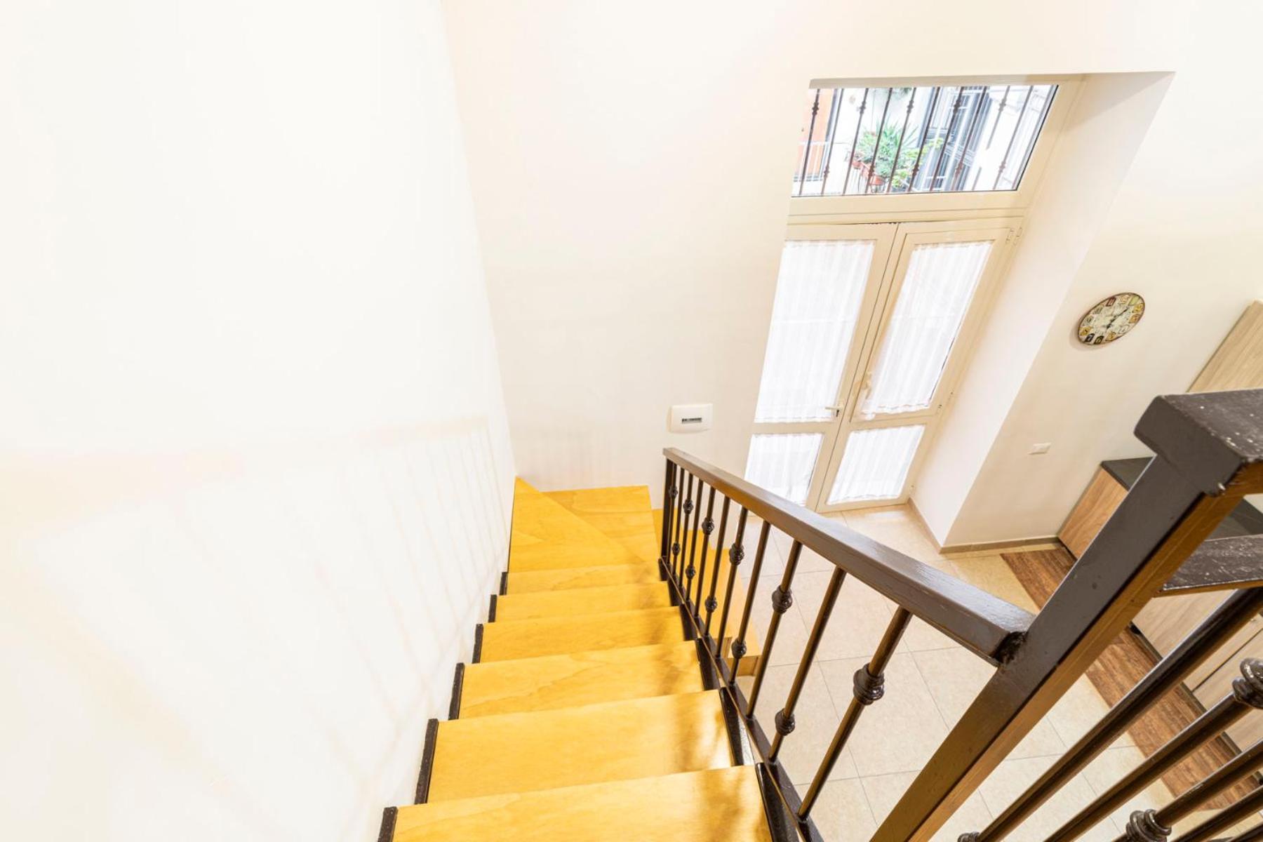 Corso 138 - Sleep & Fly - By Domusextra Bed & Breakfast Napoli Ngoại thất bức ảnh