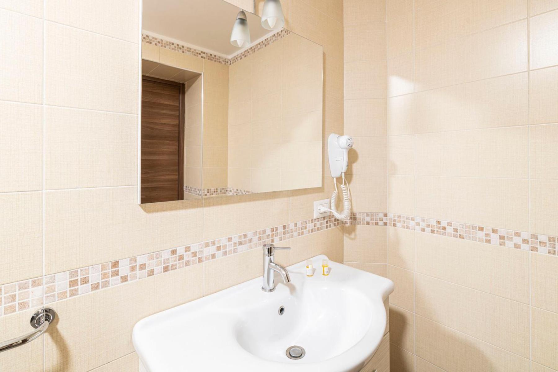 Corso 138 - Sleep & Fly - By Domusextra Bed & Breakfast Napoli Ngoại thất bức ảnh